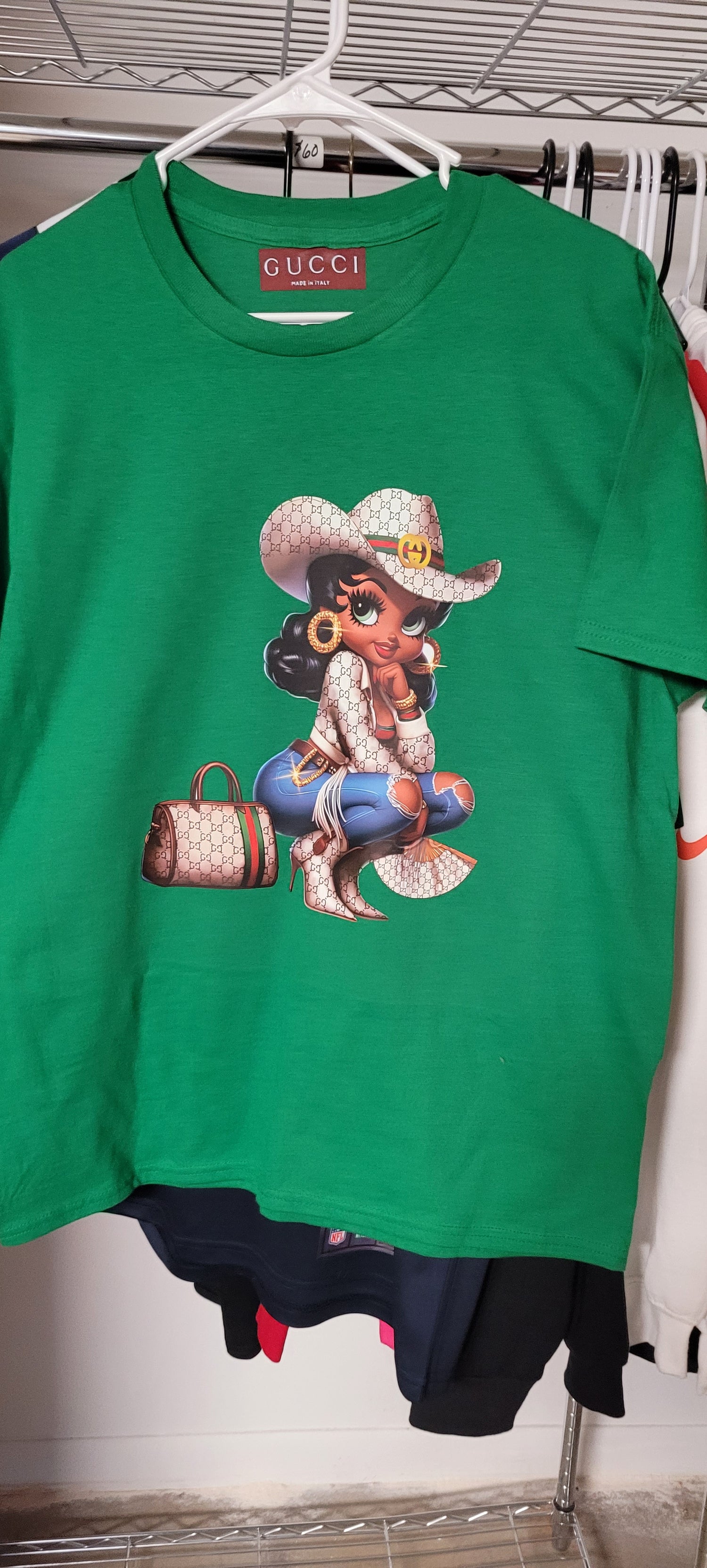 WOMEN'S COLLECTION