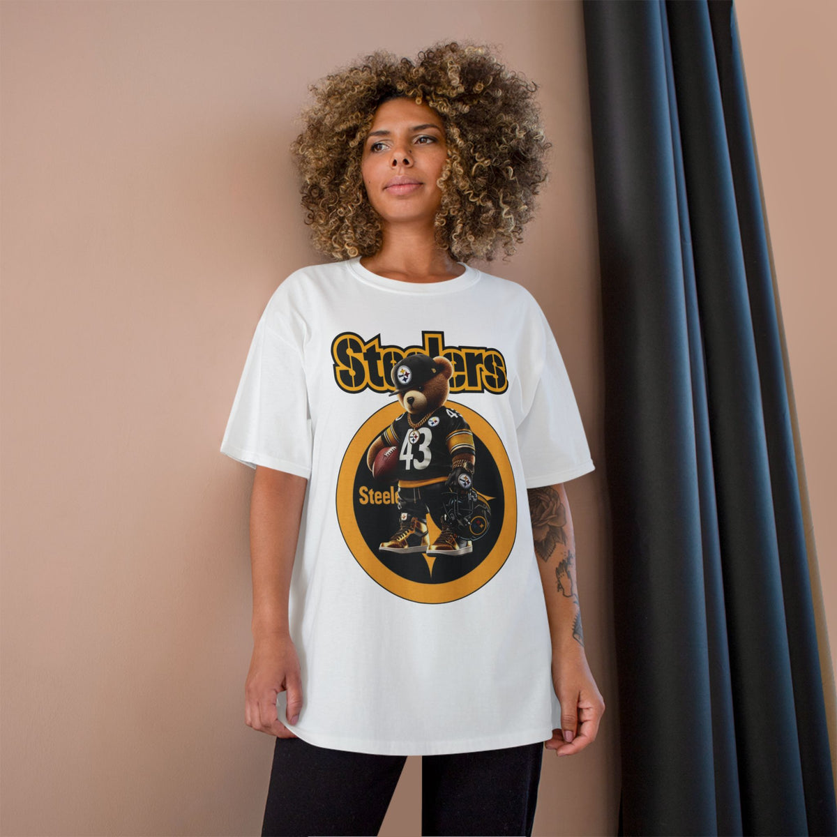 Steelers Champion T-Shirt with Football Bear Design - Casual Graphic Tee for Sport Lovers