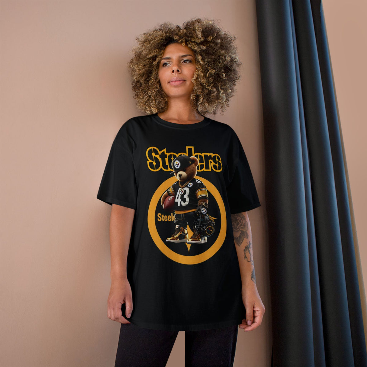 Steelers Champion T-Shirt with Football Bear Design - Casual Graphic Tee for Sport Lovers